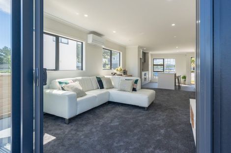 Photo of property in 140 Jamaica Drive, Grenada North, Wellington, 5028