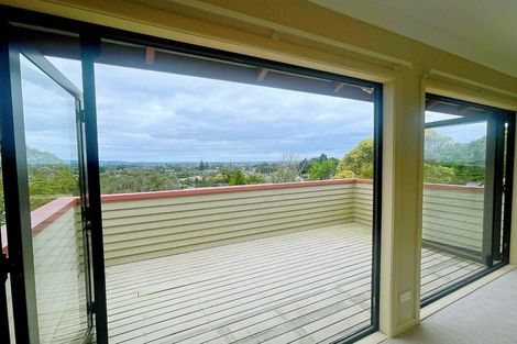 Photo of property in 16a George Laurenson Lane, Mount Roskill, Auckland, 1041