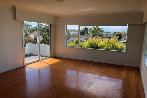 Photo of property in 1/37 Parr Terrace, Castor Bay, Auckland, 0620