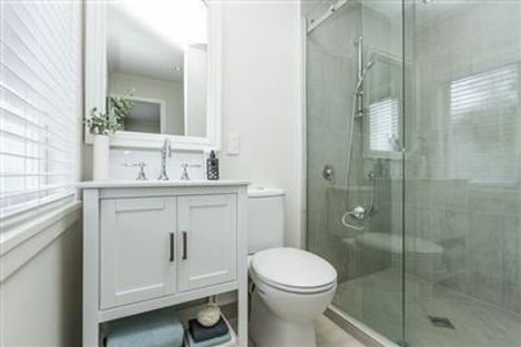 Photo of property in 12 Moore Street, Hillcrest, Auckland, 0627