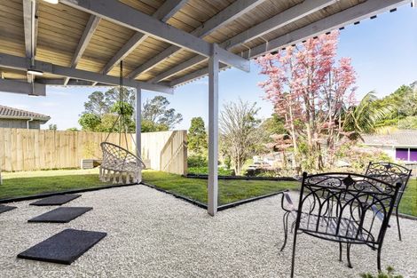 Photo of property in 5 Gallony Avenue, Massey, Auckland, 0614