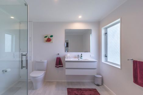 Photo of property in 20 Railway Terrace, Ohau, Levin, 5570