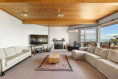 Photo of property in 37 Hawke Crescent, Beachlands, Auckland, 2018