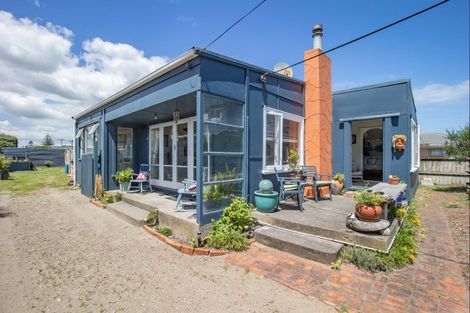 Photo of property in 15 Hunia Terrace, Himatangi Beach, Foxton, 4891