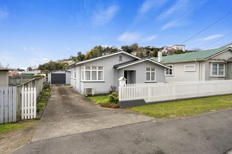 Photo of property in 3 Franklyn Street, Nelson South, Nelson, 7010