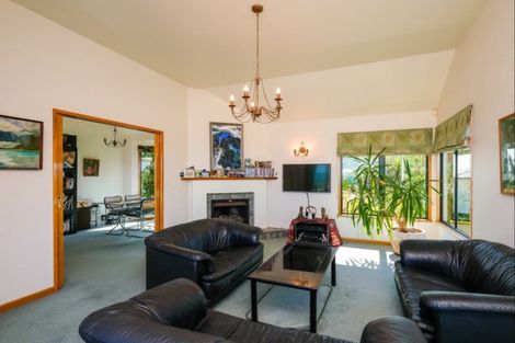 Photo of property in 14 Harvey Road, Bluff Hill, Napier, 4110