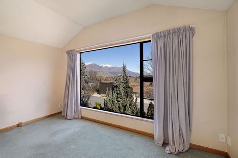 Photo of property in 66 Cotter Avenue, Arrowtown, 9302