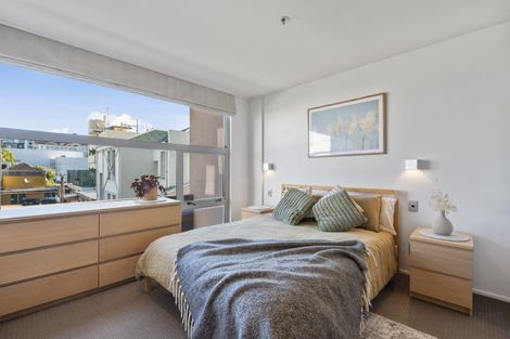 Photo of property in The Wellington Suites, 388/233 Cuba Street, Te Aro, Wellington, 6011