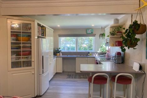 Photo of property in 73 Wallath Road, Westown, New Plymouth, 4310