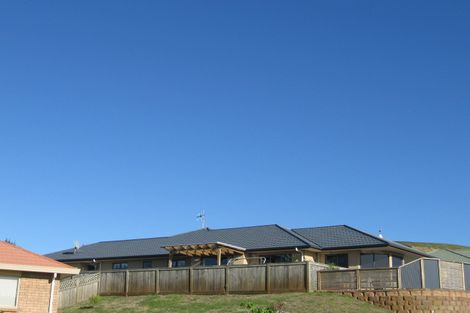 Photo of property in 29 Crown Hill, Paraparaumu, 5032