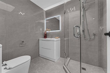 Photo of property in 61 Maungakaraka Road, Karaka, 2580