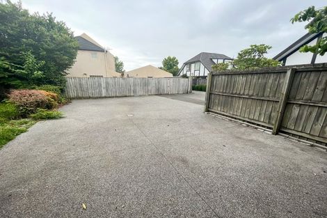 Photo of property in 255a Maidstone Road, Avonhead, Christchurch, 8042