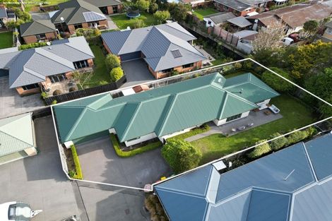 Photo of property in 15 Oakview Lane, Cashmere, Christchurch, 8022