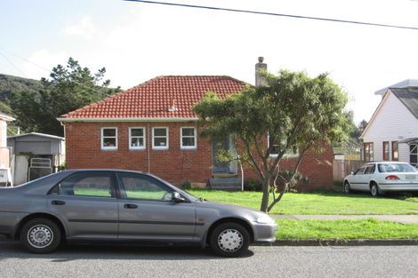 Photo of property in 14 Toomath Street, Naenae, Lower Hutt, 5011