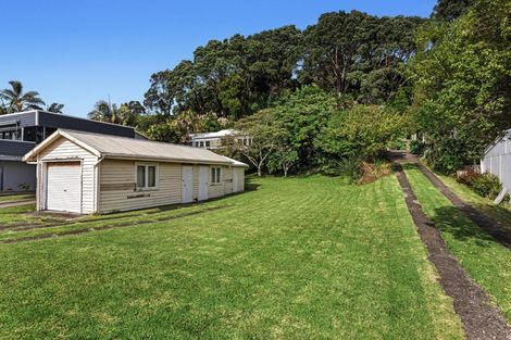 Photo of property in 244 Pohutukawa Avenue, Ohope, 3121