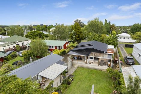 Photo of property in 24 Tararua Street, Pahiatua, 4910
