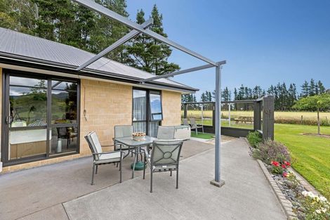 Photo of property in 39 Weld Street, Oxford, 7430