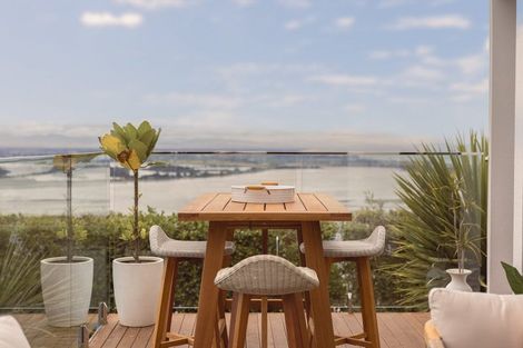 Photo of property in 4 Melleray Place, Redcliffs, Christchurch, 8081