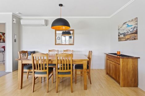 Photo of property in 90 Iris Taylor Avenue, West Melton, 7618