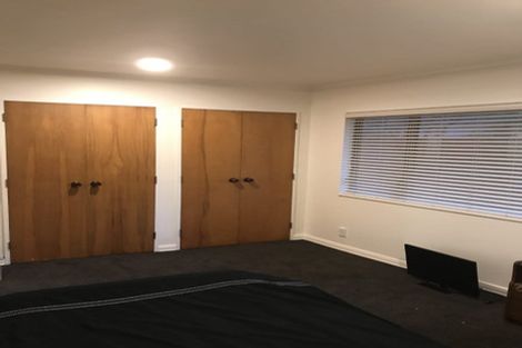 Photo of property in 10 Rua Street, Lyall Bay, Wellington, 6022