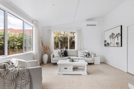 Photo of property in 55 Awatira Drive, Papamoa Beach, Papamoa, 3118