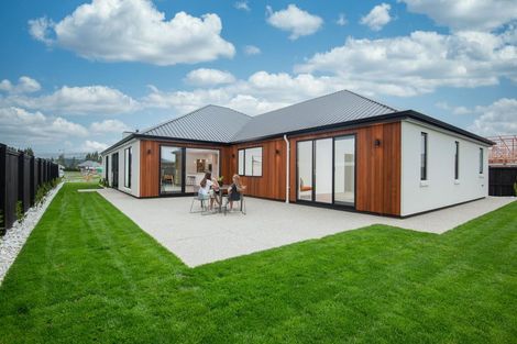 Photo of property in 5 Silverdale Place, Mosgiel, 9024