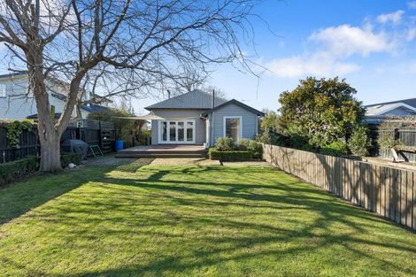 Photo of property in 49 Flockton Street, Mairehau, Christchurch, 8013