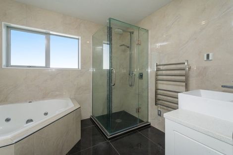 Photo of property in 54 Caldera Drive, Long Bay, Auckland, 0630