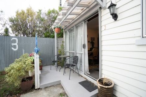 Photo of property in 330 Featherston Street, Palmerston North, 4414
