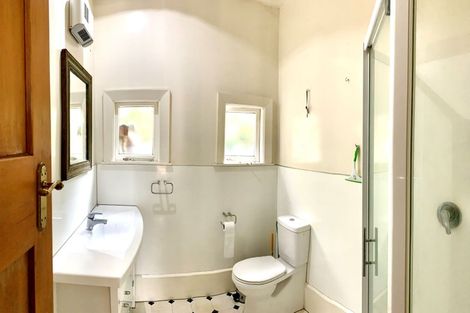 Photo of property in 129 Clyde Road, Ilam, Christchurch, 8041