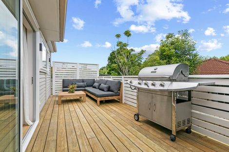 Photo of property in 28 Kingdale Road, Henderson, Auckland, 0610