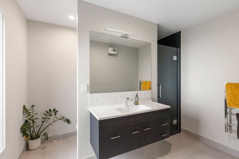 Photo of property in 135 Nixon Road, Taupaki, Henderson, 0782