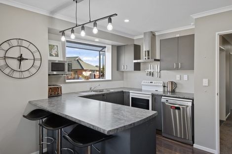 Photo of property in 14 Blakeley Place, Kaiapoi, 7630