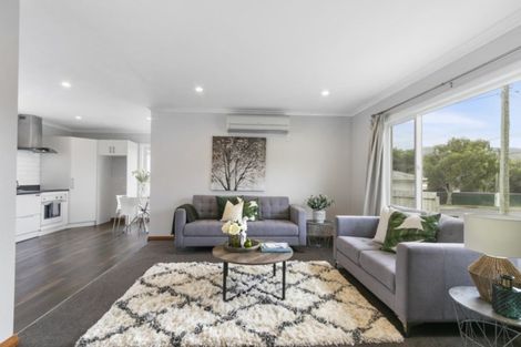 Photo of property in 18 Lees Grove, Wainuiomata, Lower Hutt, 5014