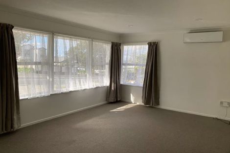 Photo of property in 1/238 Onewa Road, Birkenhead, Auckland, 0626