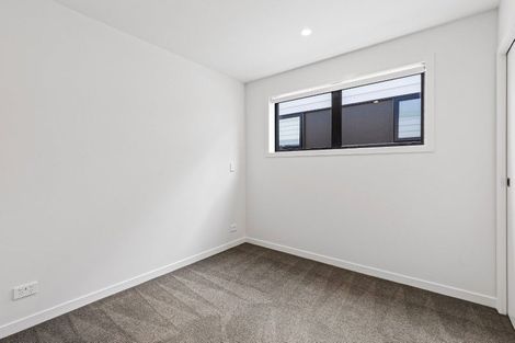 Photo of property in 24 Whanui Place, Mangere Bridge, Auckland, 2022