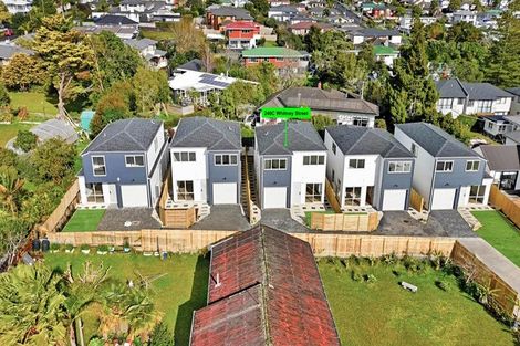 Photo of property in 240c Whitney Street, Blockhouse Bay, Auckland, 0600