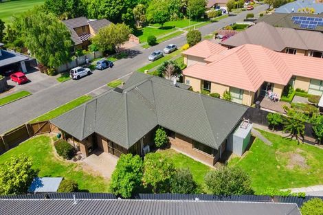 Photo of property in 6 Shenley Drive, Belfast, Christchurch, 8051