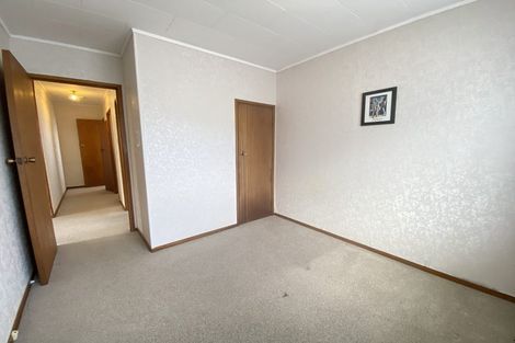 Photo of property in 60 Casuarina Road, Half Moon Bay, Auckland, 2012