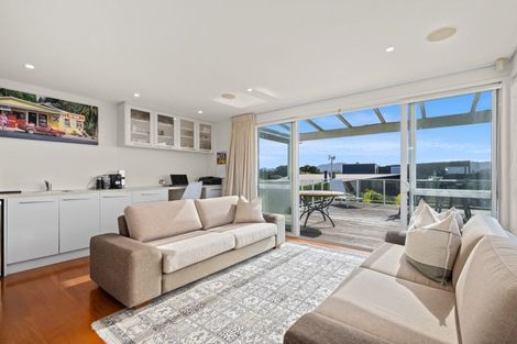 Photo of property in 108 Mangatawhiri Road, Omaha, Warkworth, 0986