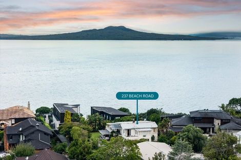 Photo of property in 237 Beach Road, Campbells Bay, Auckland, 0630