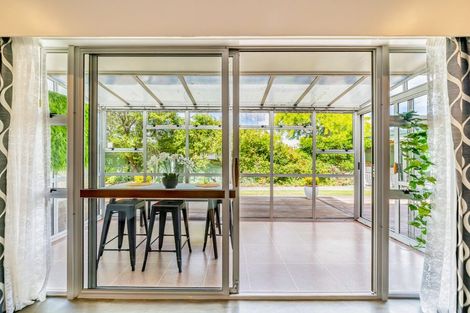 Photo of property in 2/22 Burns Grove, Trentham, Upper Hutt, 5018