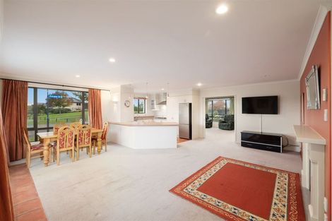 Photo of property in 29 Putake Drive, Parklands, Christchurch, 8083