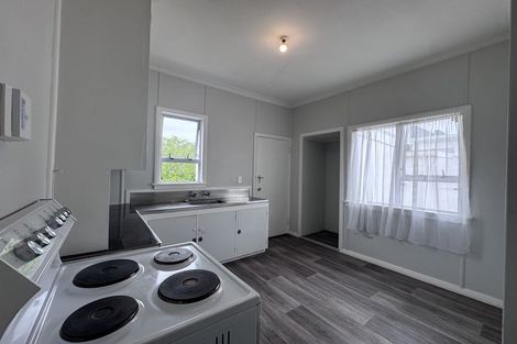 Photo of property in 198 Ferguson Street, West End, Palmerston North, 4412