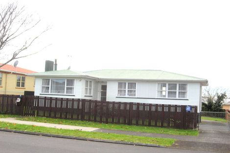 Photo of property in 14 Roseanne Road, Manurewa, Auckland, 2102