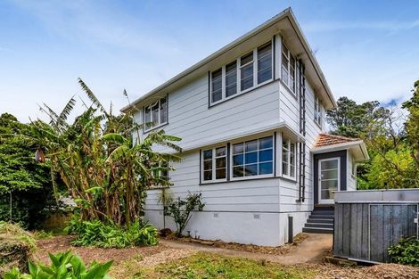 Photo of property in 26 Glenpark Avenue, Frankleigh Park, New Plymouth, 4310