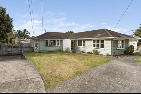 Photo of property in 9 Bluegum Road, Paraparaumu Beach, Paraparaumu, 5032