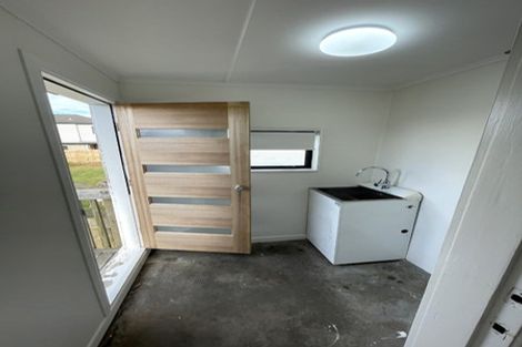 Photo of property in 69 Russell Road, Manurewa, Auckland, 2102