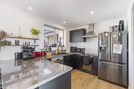 Photo of property in 115 Mangati Road, Bell Block, New Plymouth, 4312