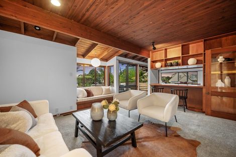 Photo of property in 2/22 Saltburn Road, Milford, Auckland, 0620